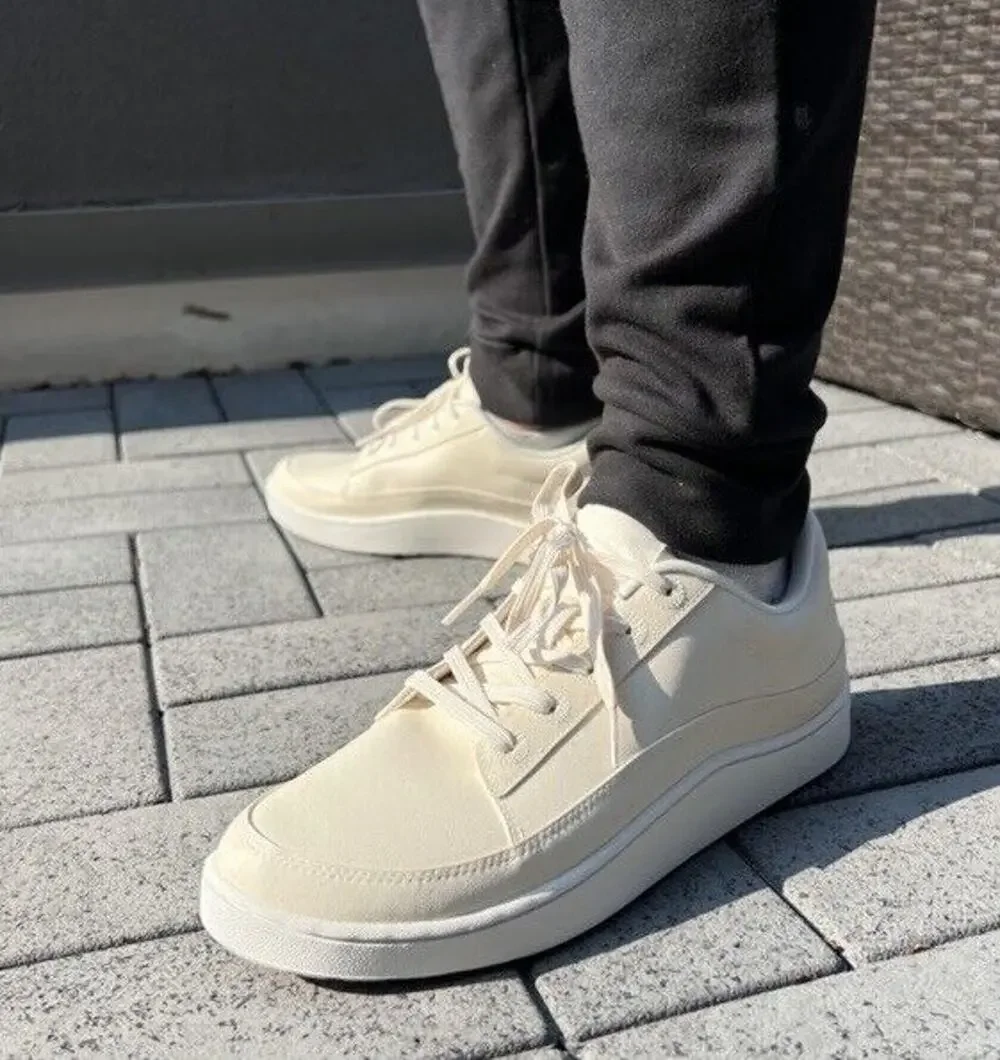 Allbirds plant-based leather pushes sneakers, Size 13, cream color, outdoor